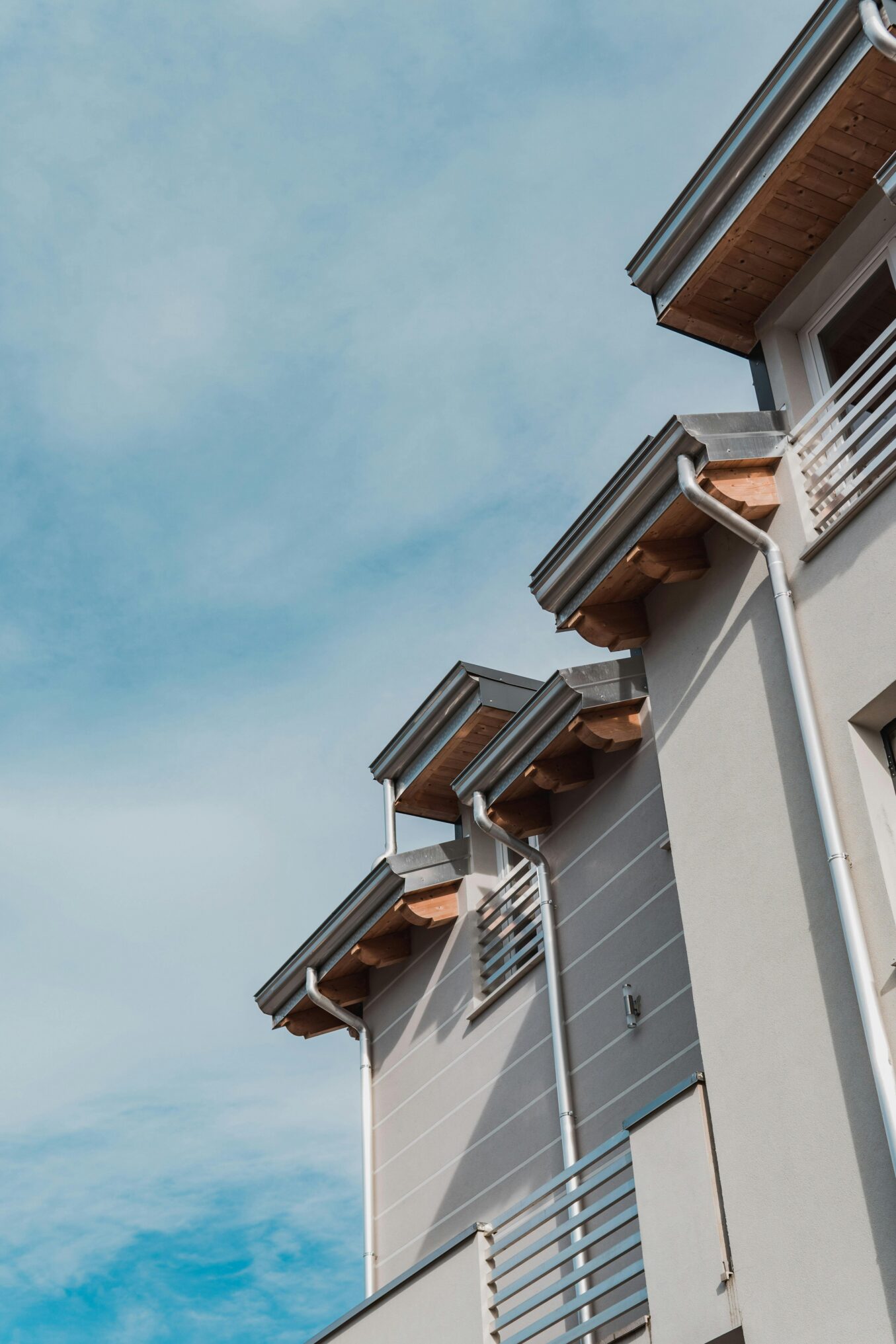 Gutter Installation & Cleaning in Pittsburgh, PA